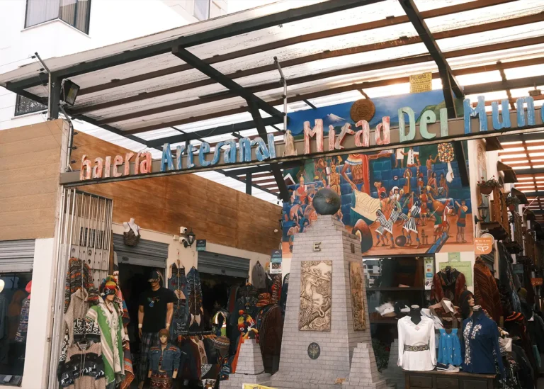 Visite marché artisanal